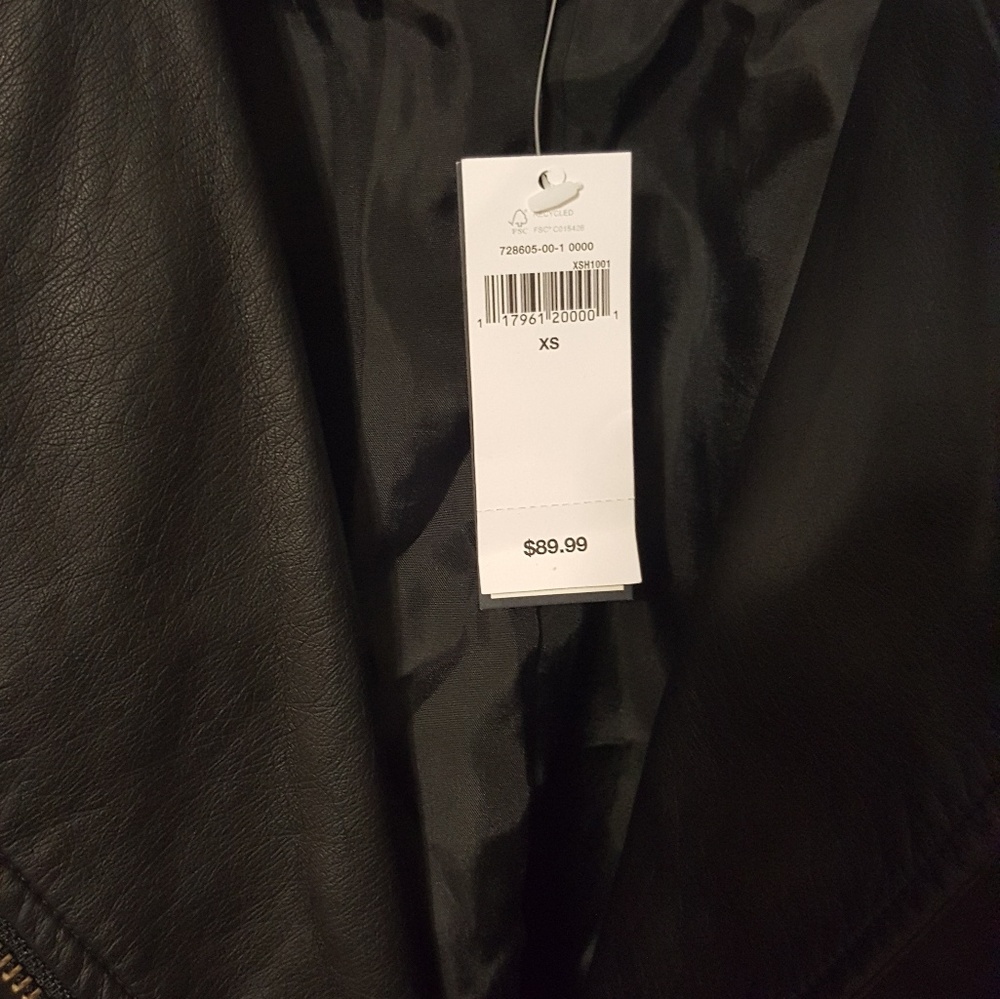 Apparel - Picture 2 of 3